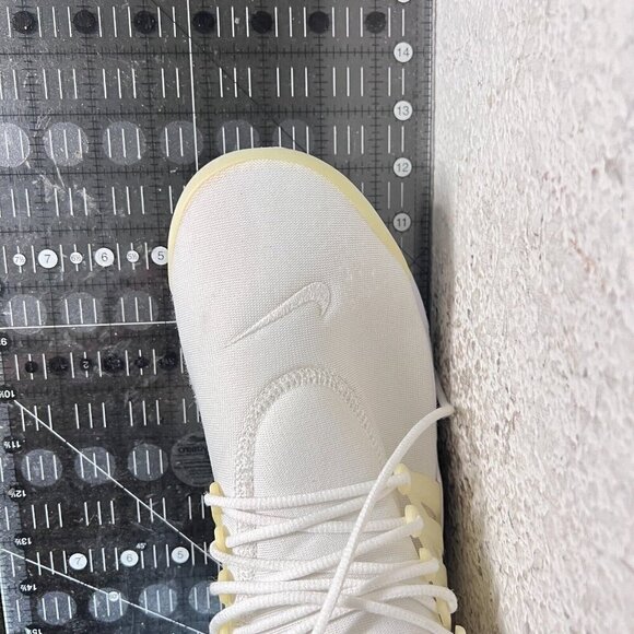 Nike Air Presto Essential Men Size 11 848187-100 Triple White Training Shoes - Picture 16 of 16